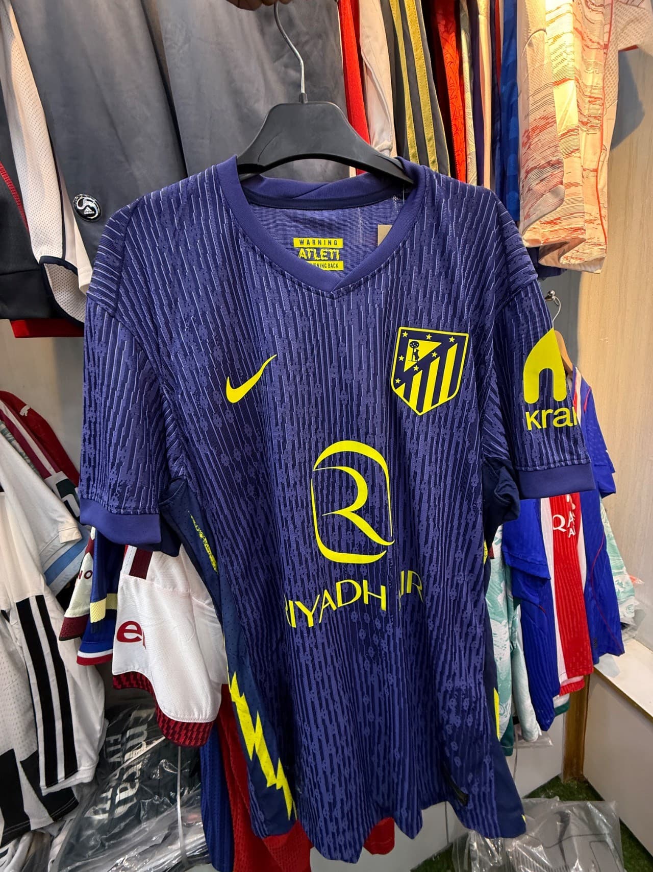 Atm 25-26 away xl + grizu imported font- Player edition